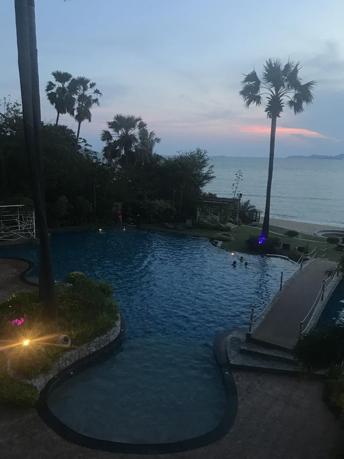 The Palm Wongamat Pattaya Apartment Exterior photo
